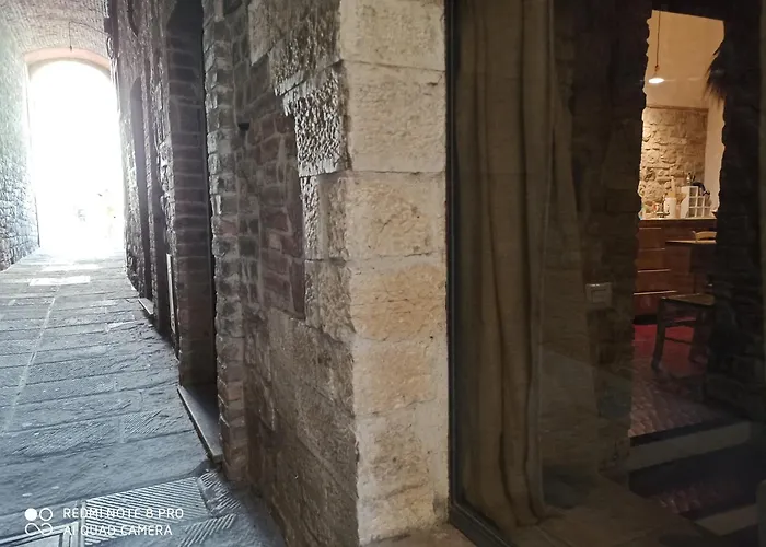 Casa Piazza- Cisterne Romane Todi