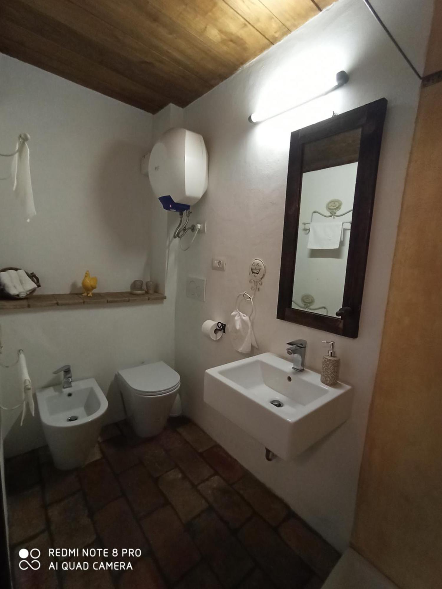 Holiday home Casa Piazza- Cisterne Romane