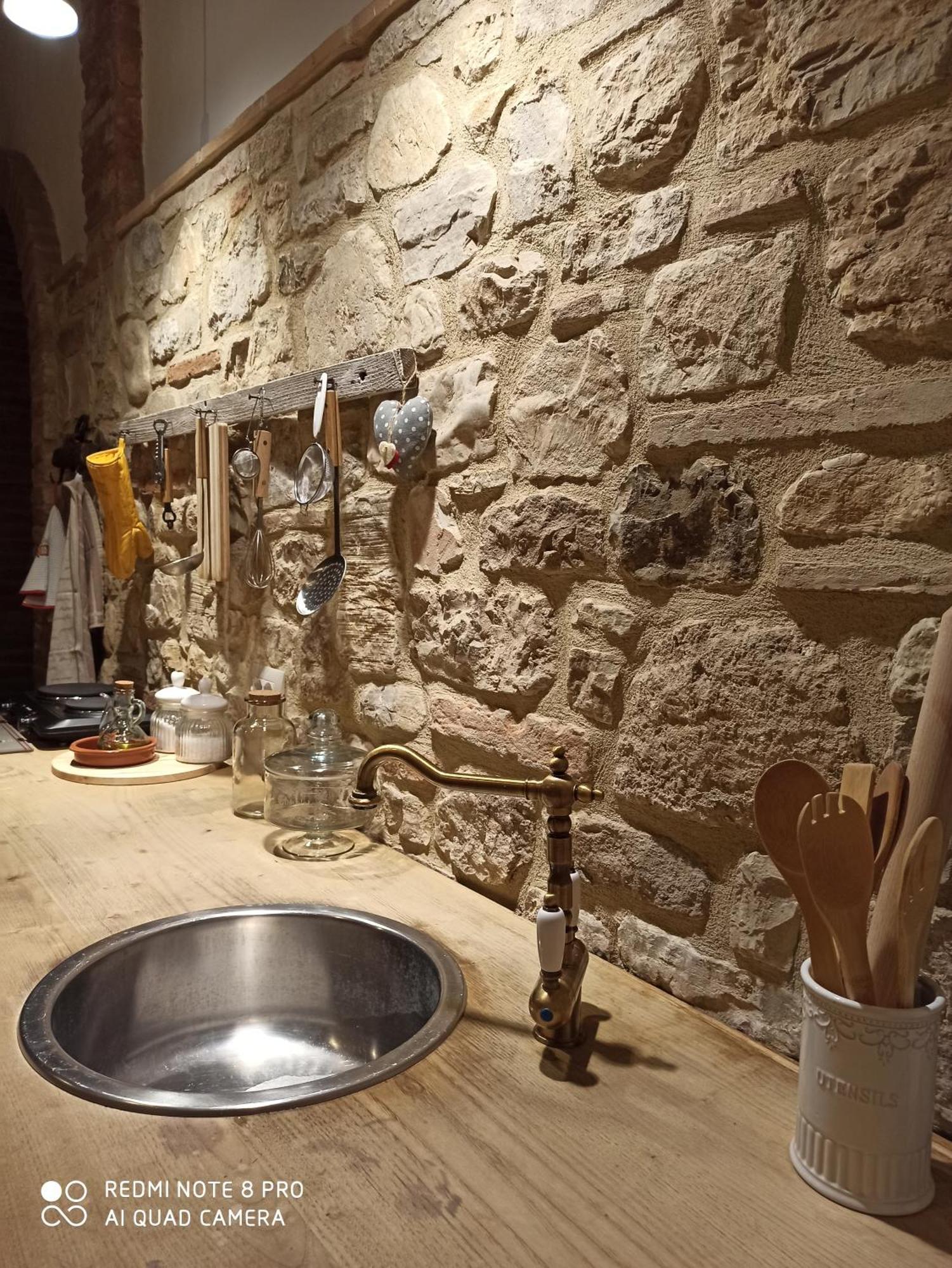 Holiday home Casa Piazza- Cisterne Romane *