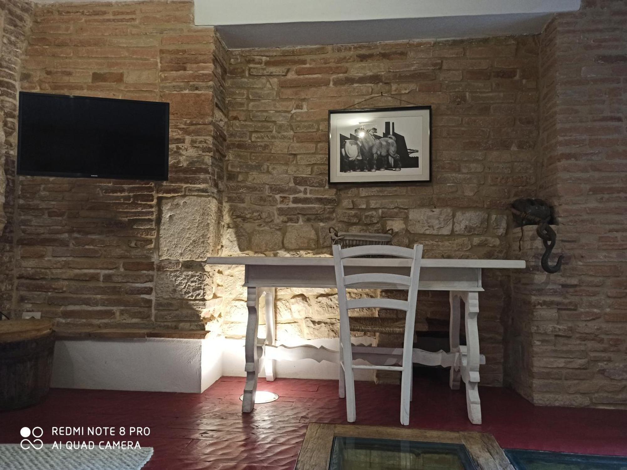 Casa Piazza- Cisterne Romane Todi