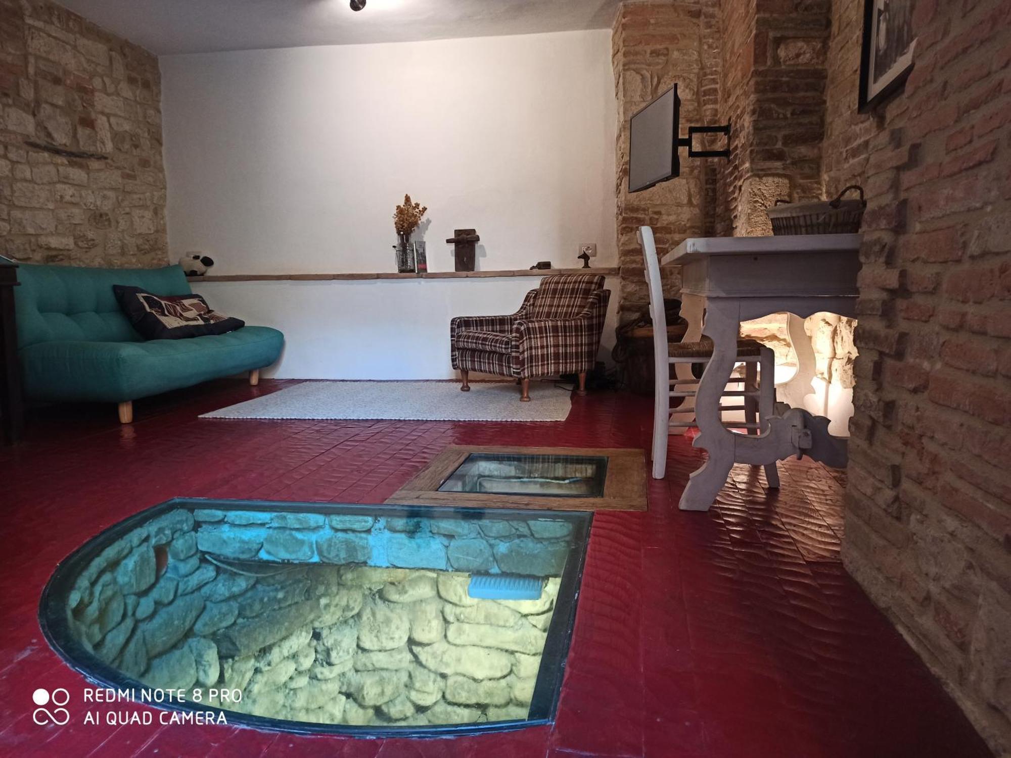 Holiday home Casa Piazza- Cisterne Romane