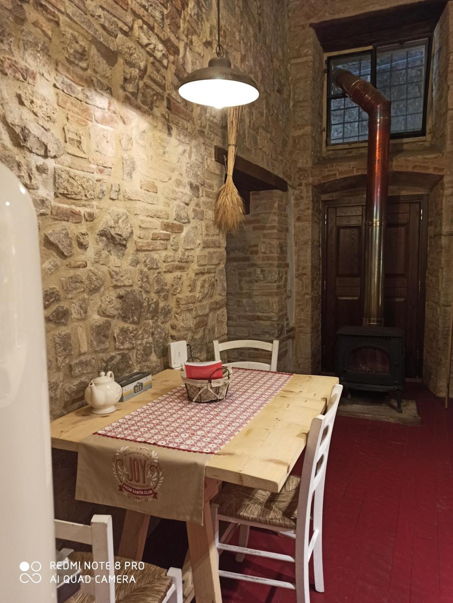 Casa Piazza- Cisterne Romane * Todi
