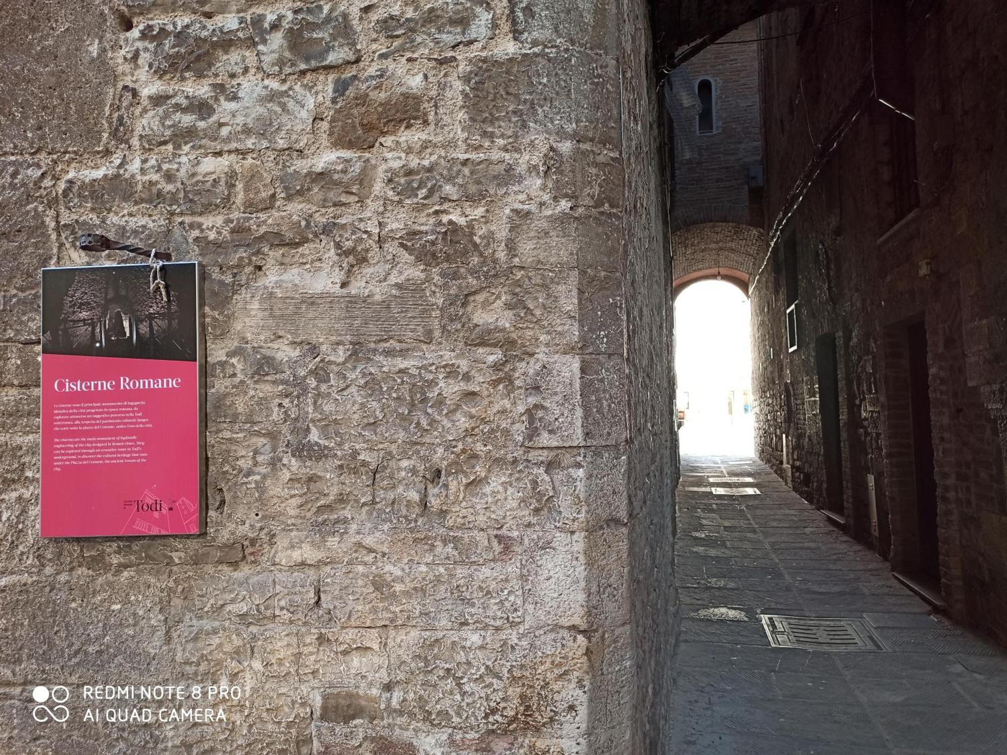 Casa Piazza- Cisterne Romane * Todi